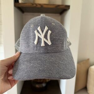 listing-status-banner